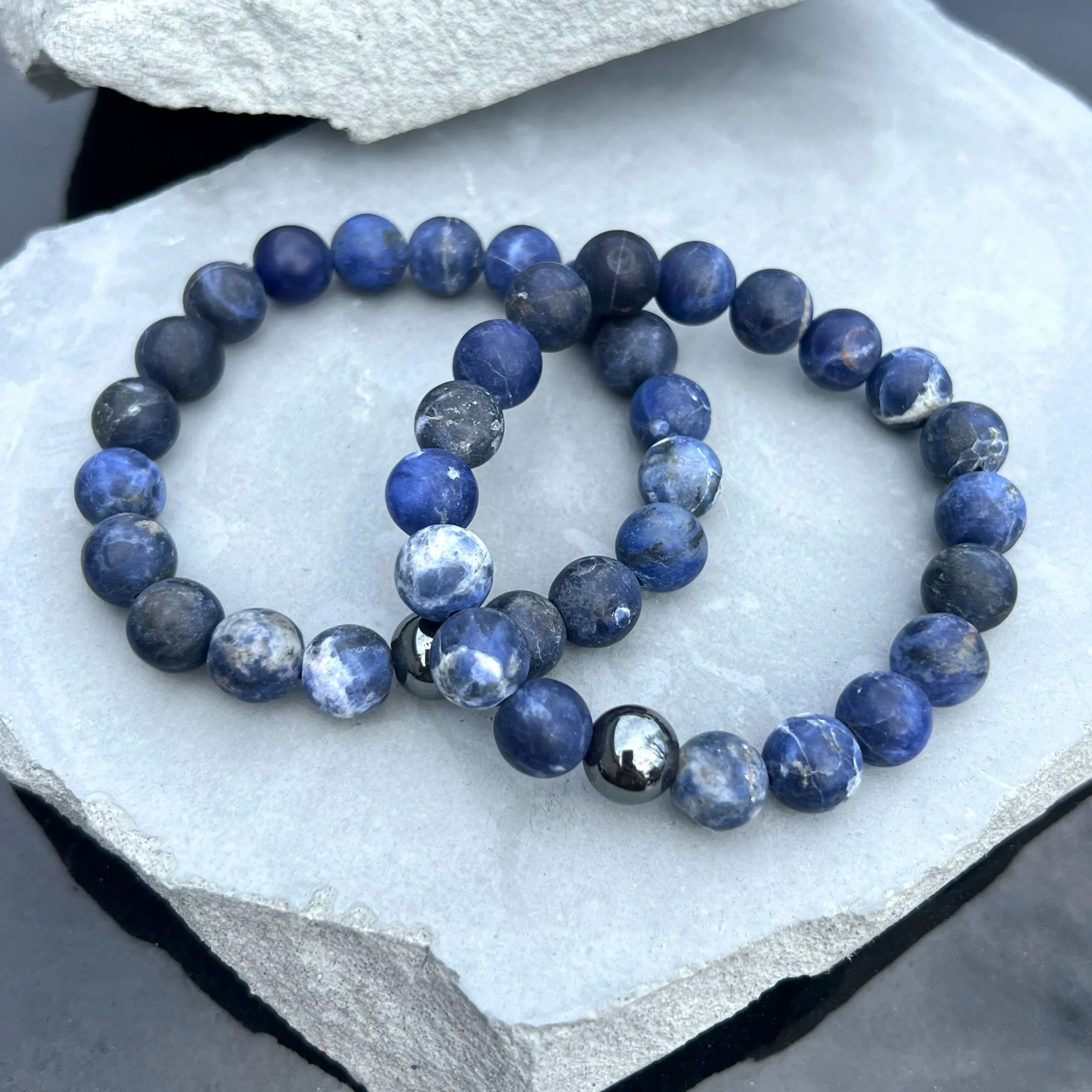 10mm Sodalite Beaded Bracelet with Hematite Accent Bead