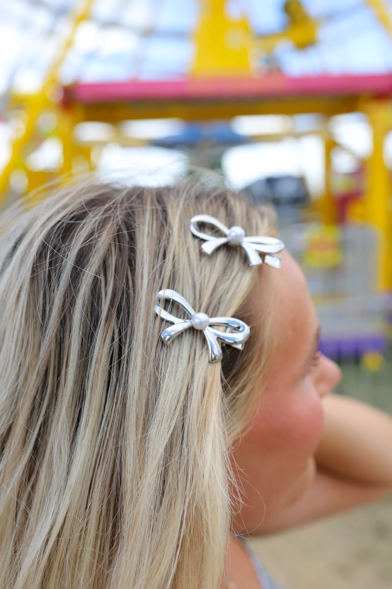BOWS AND PEARLS CLIPS (2 COLORS)