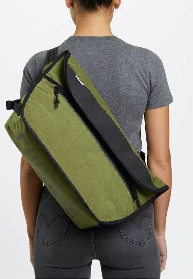 Chrome Industries Simple Messenger MD Black