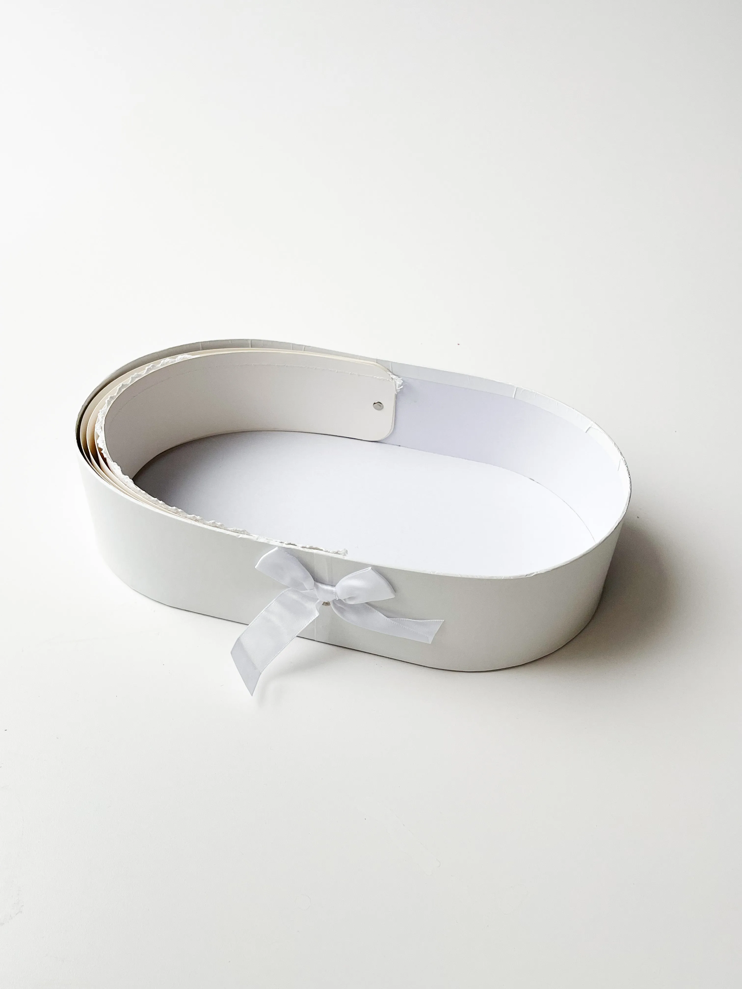 Crib Shape Flower & Gift Box