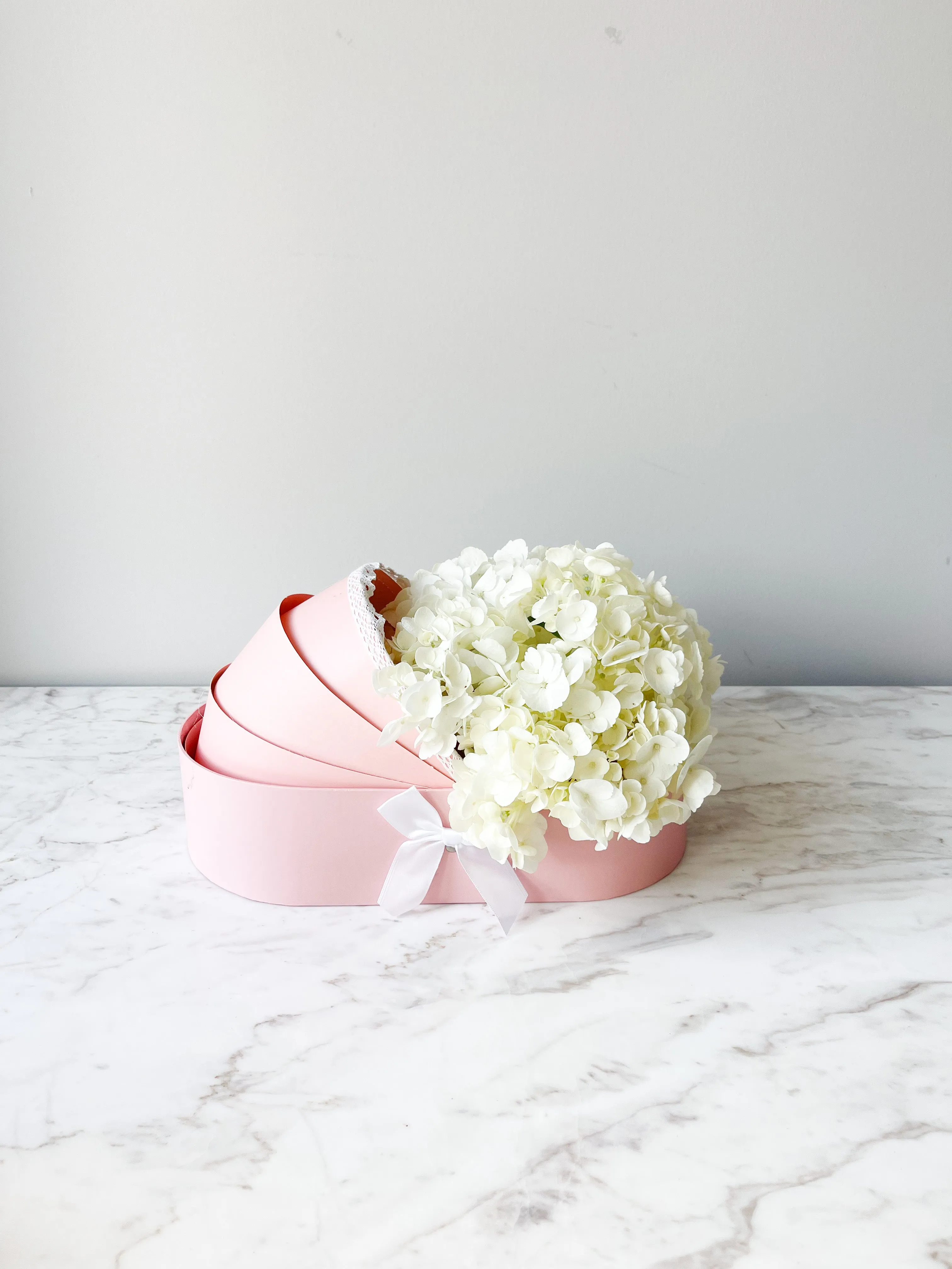 Crib Shape Flower & Gift Box