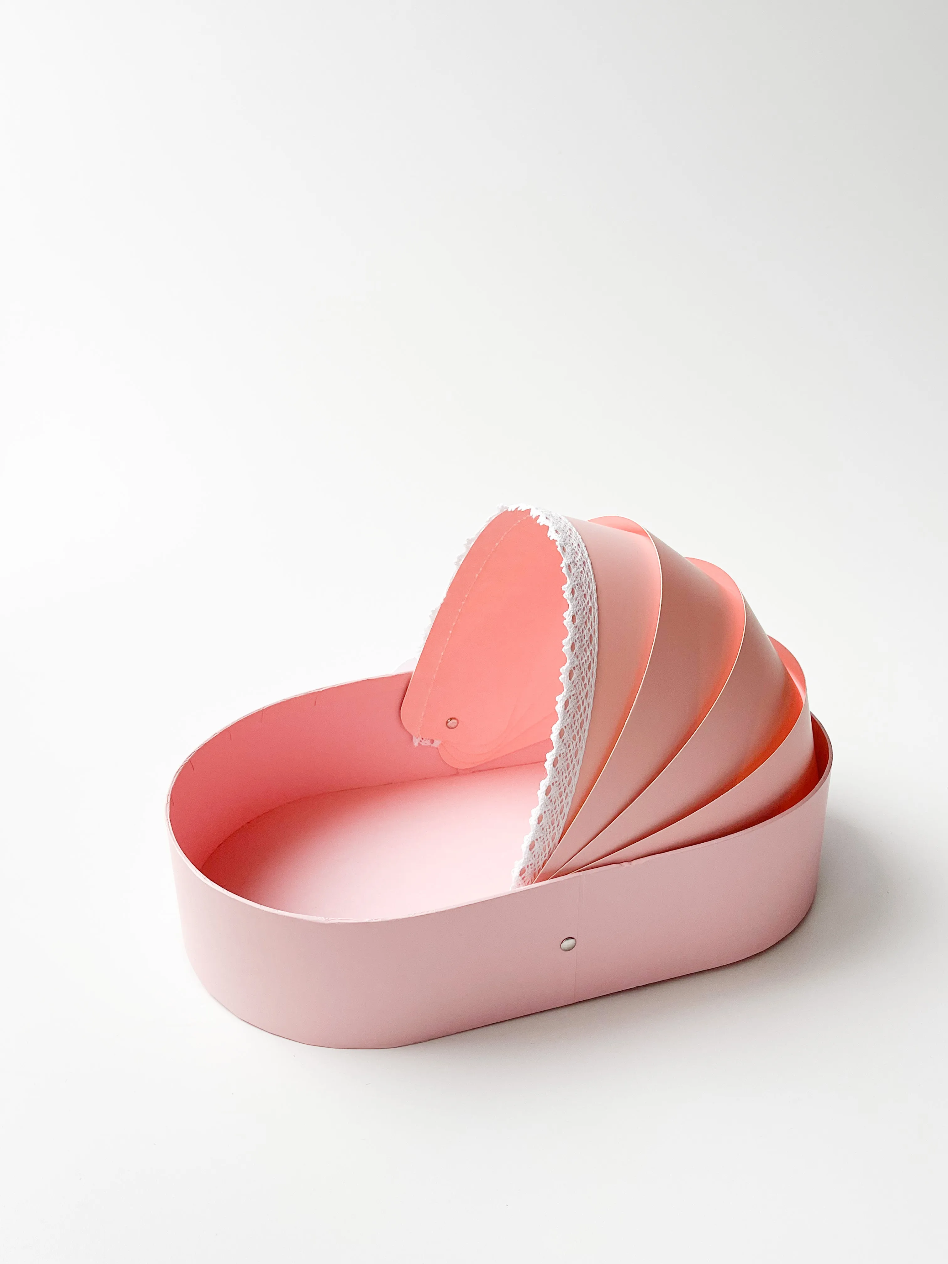 Crib Shape Flower & Gift Box