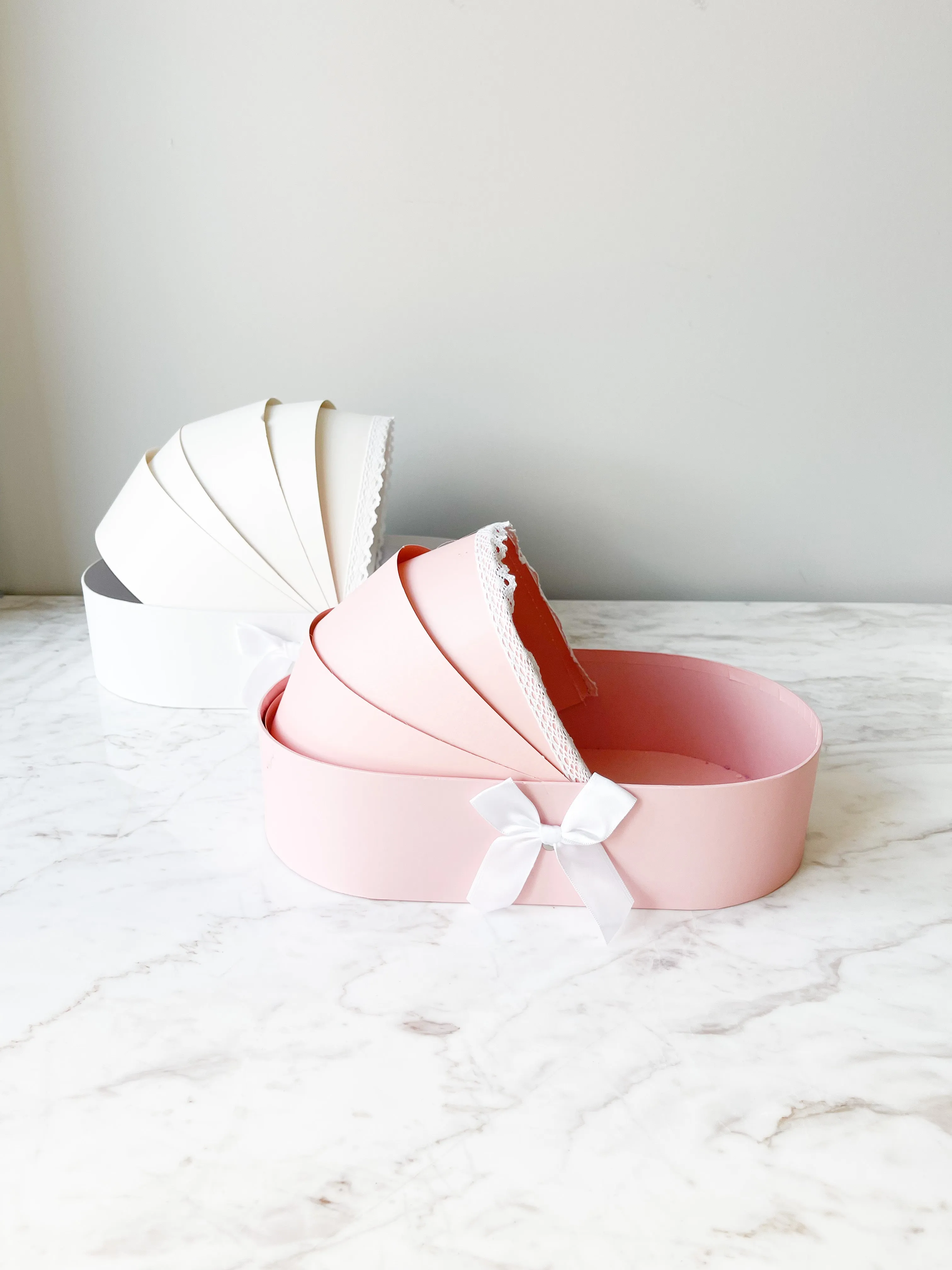 Crib Shape Flower & Gift Box