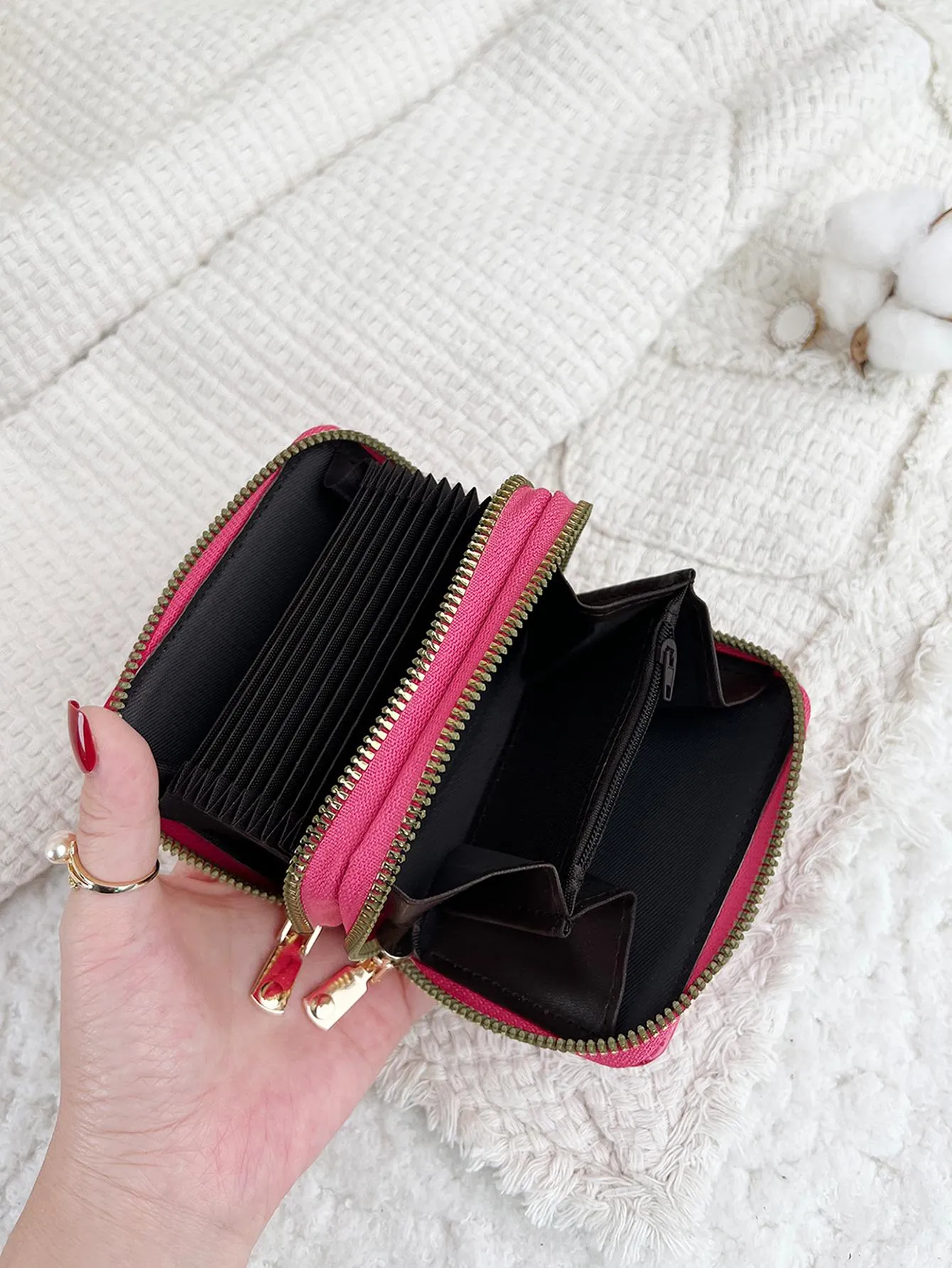 Crocodile Embossed Card Holder Zipper - Neon Hot Pink