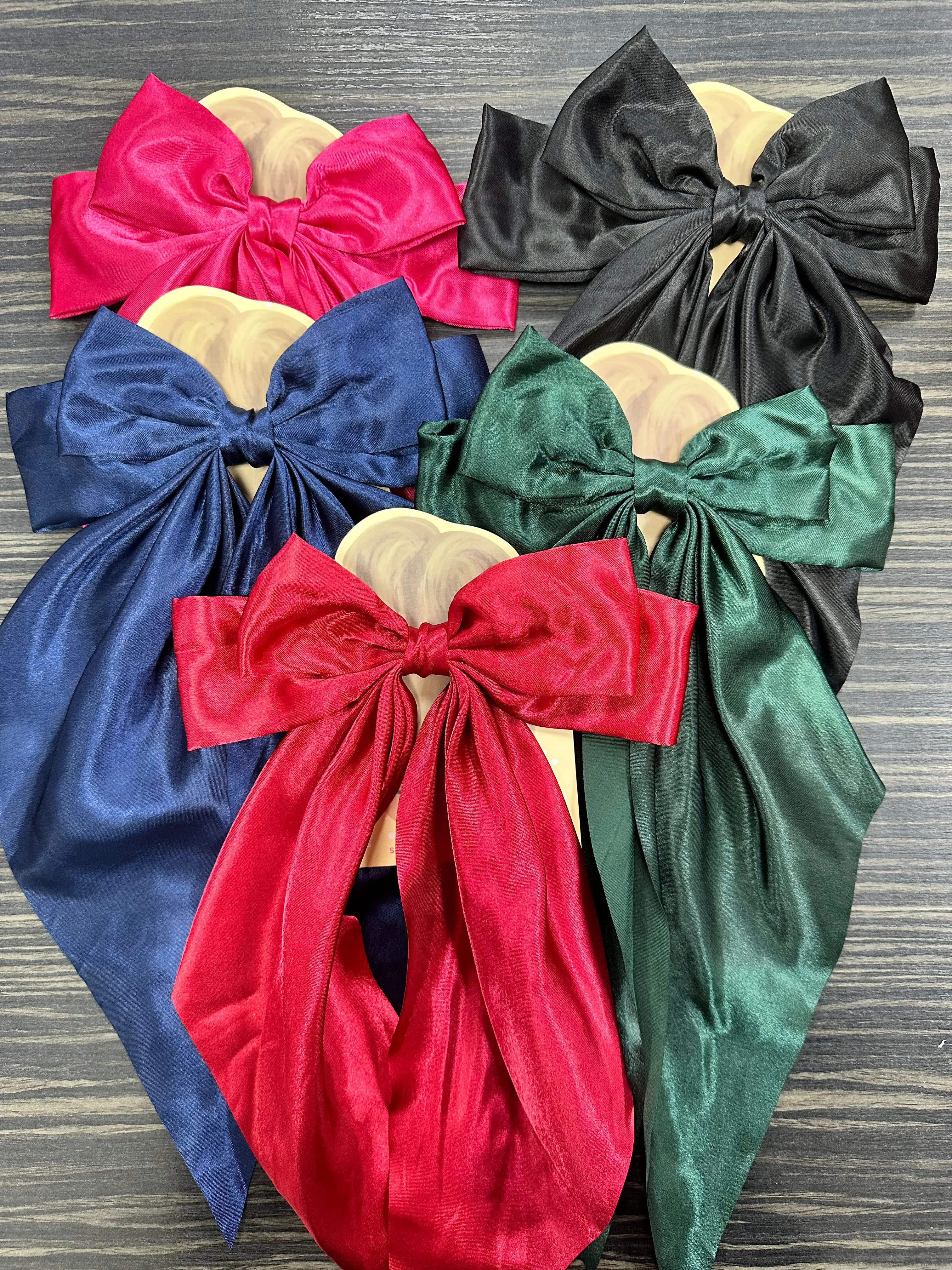 DMB Pretty Satin Hair Bow