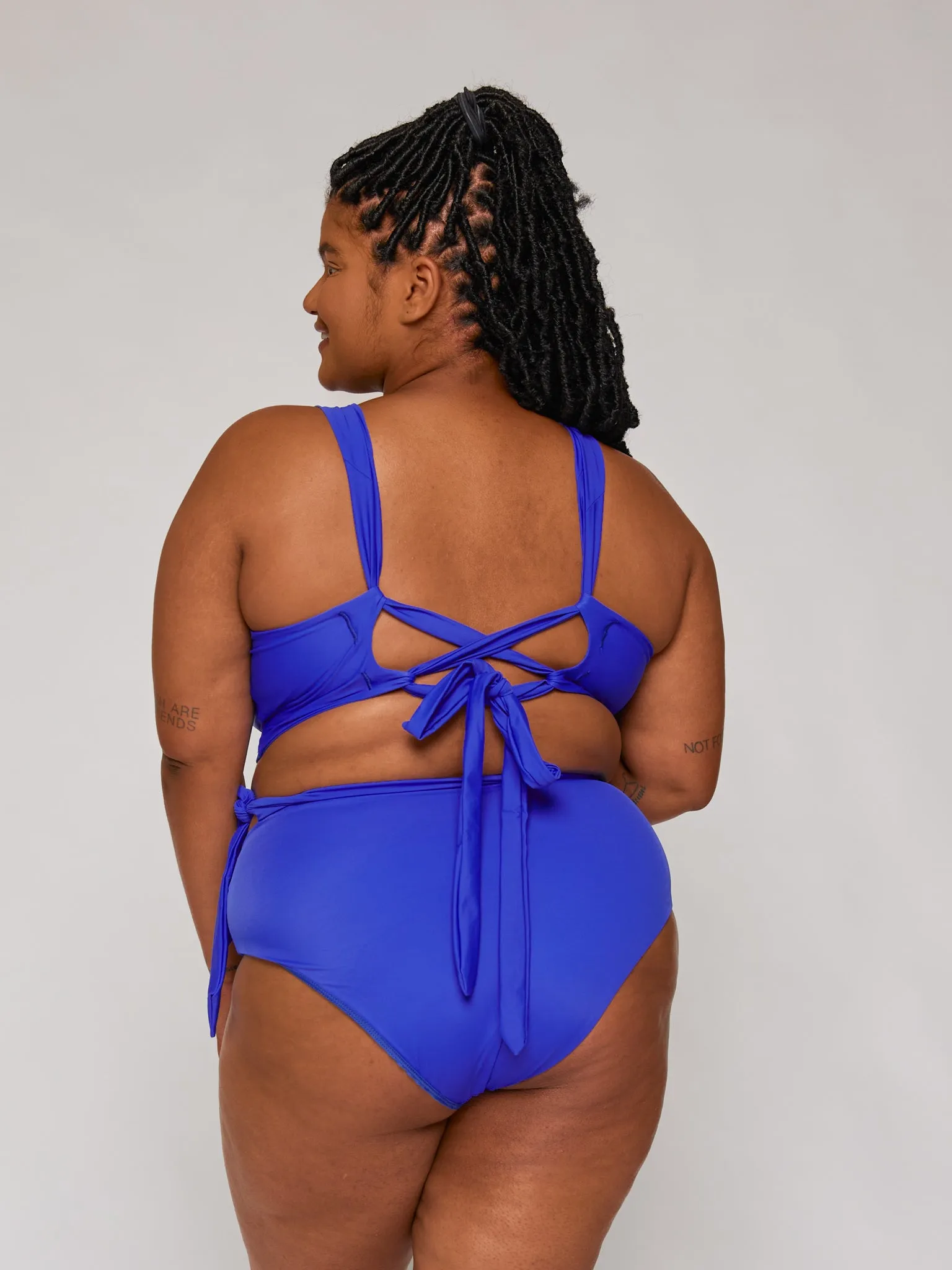 Dottie Tie Top
