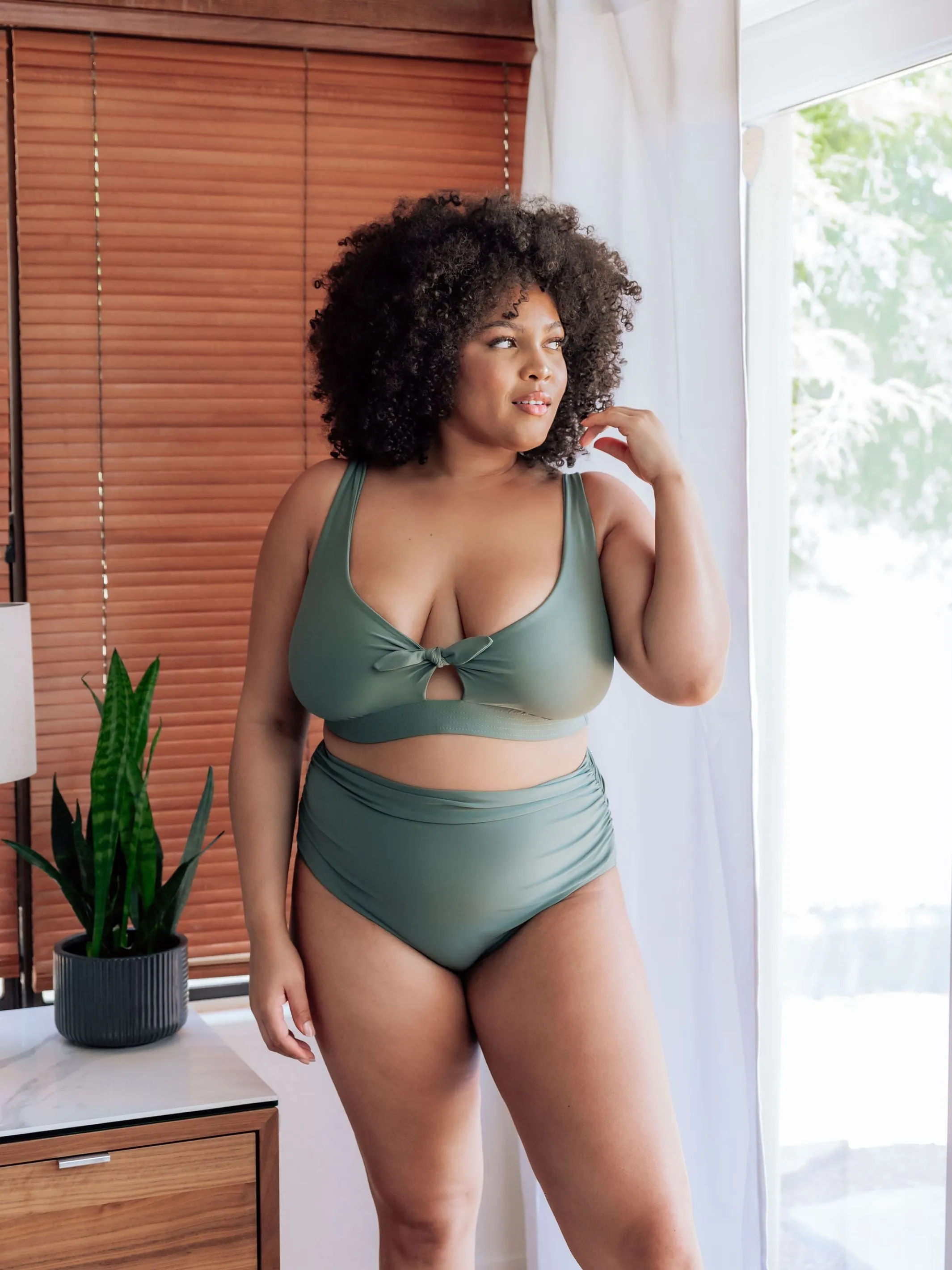 Dottie Tie Top