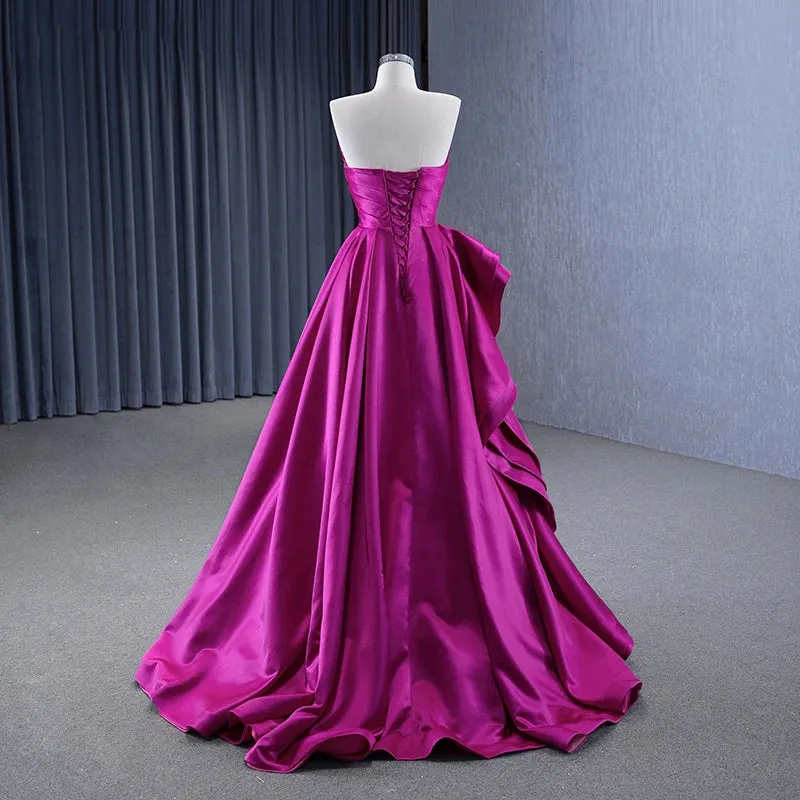 Elegant Strapless Quinceanera Dress Sleeveless Pleated Long Evening Party Dress