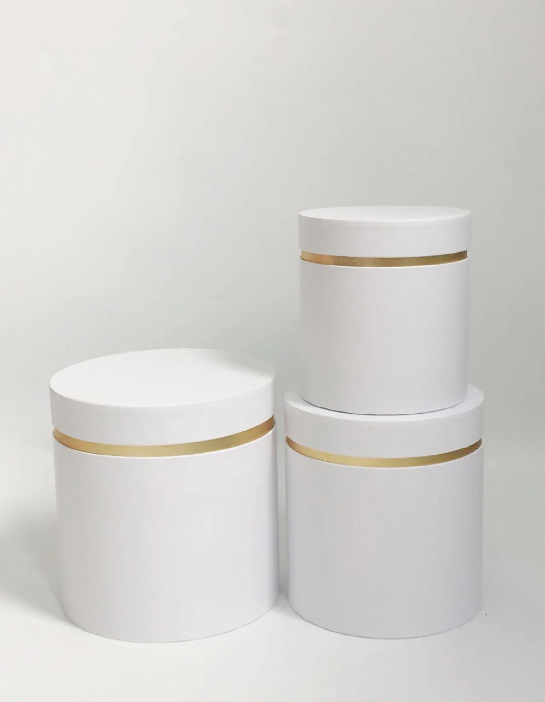 French-Style Cylinder Flower Gift Box with Gold Trim – Three Color Three size