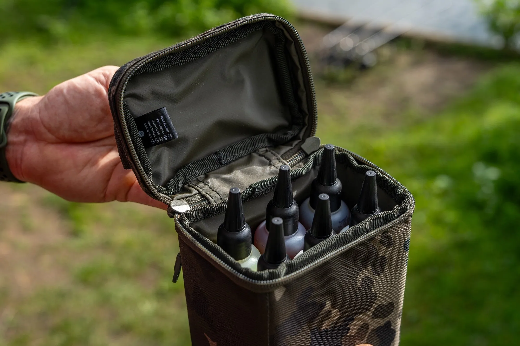 KORDA Compac Goo Bag Dark Kamo