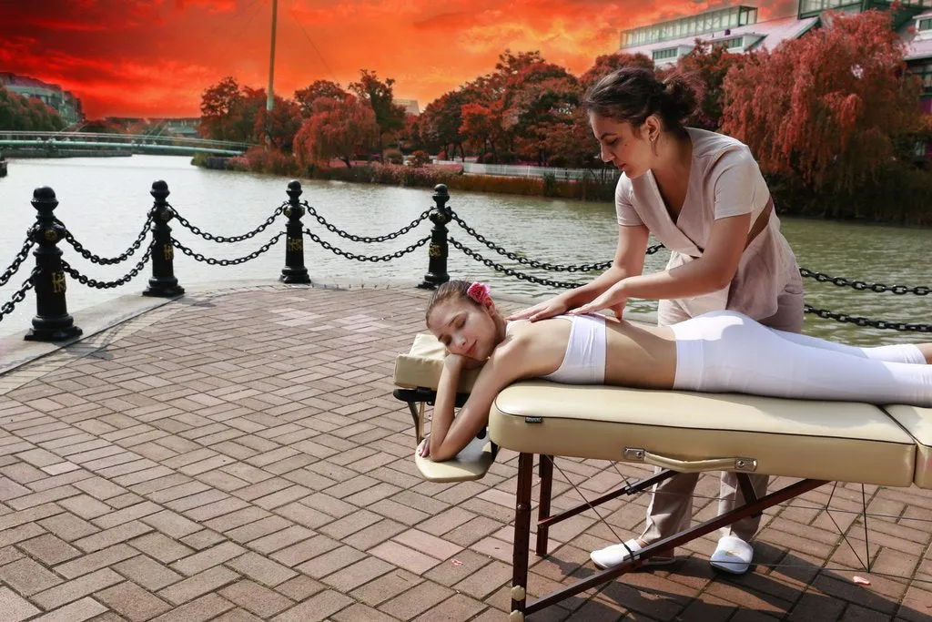 Master Massage 30" DEL RAY™ Portable Massage Table Package
