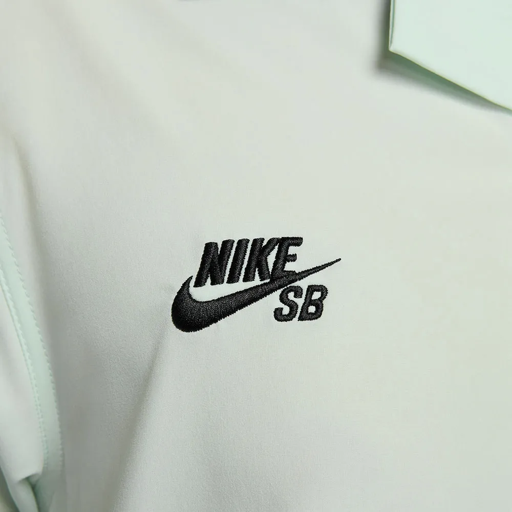 Nike SB Agnostic Short-Sleeve Button-Up Skate Bowler Shirt Barely Green/Black