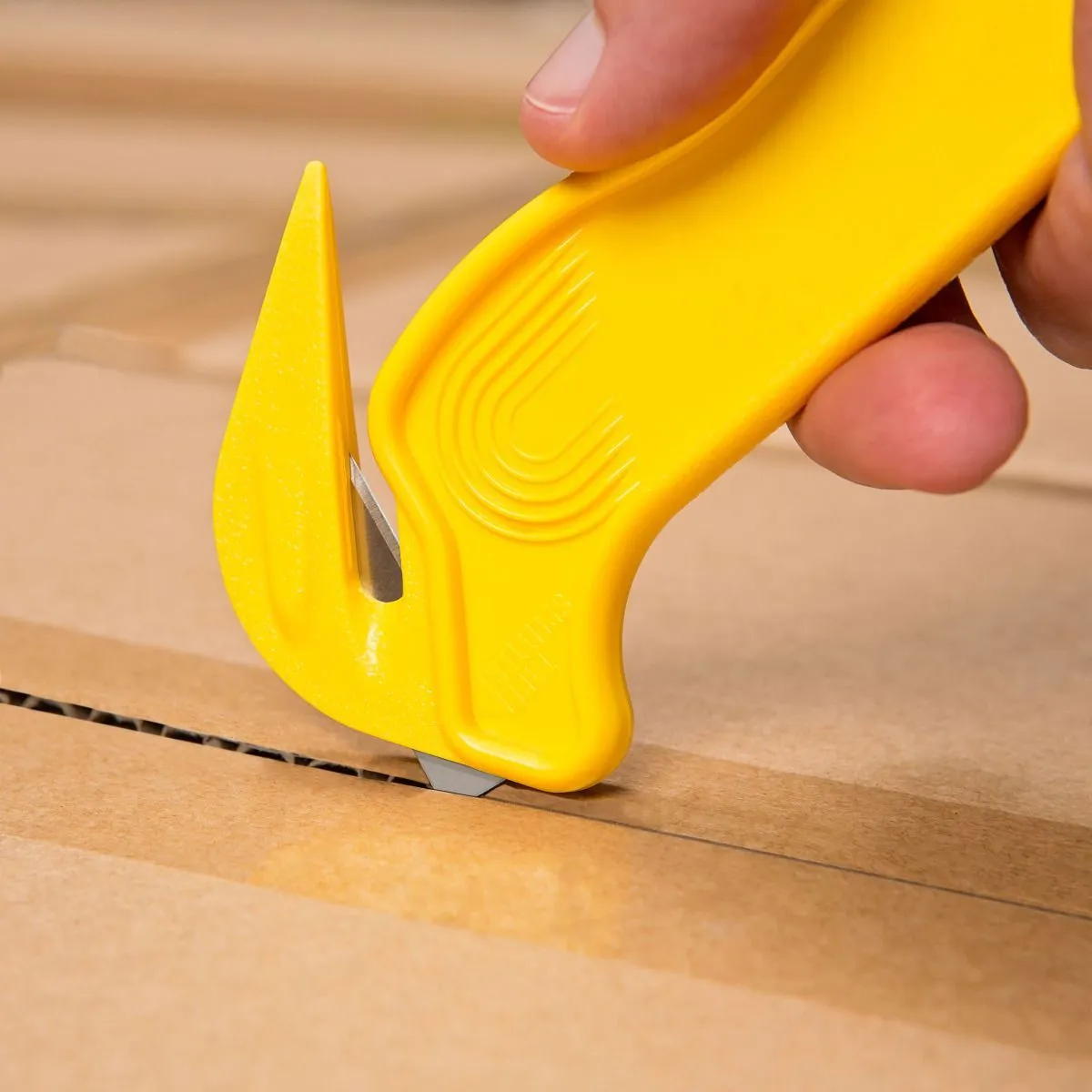 Pacific Handy Cutter DFC364 Disposable Film Cutter, Sharp & Durable Steel Blade for Shrink Wrap, Stretch Wrap, Tape, and Plastic Straps