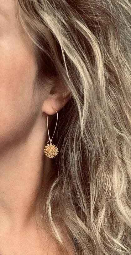 Silver Knot Earring, tie the knot gift, tangle earrings, dandelion earring, wire ball earring knotted earring silver ball earring bridesmaid