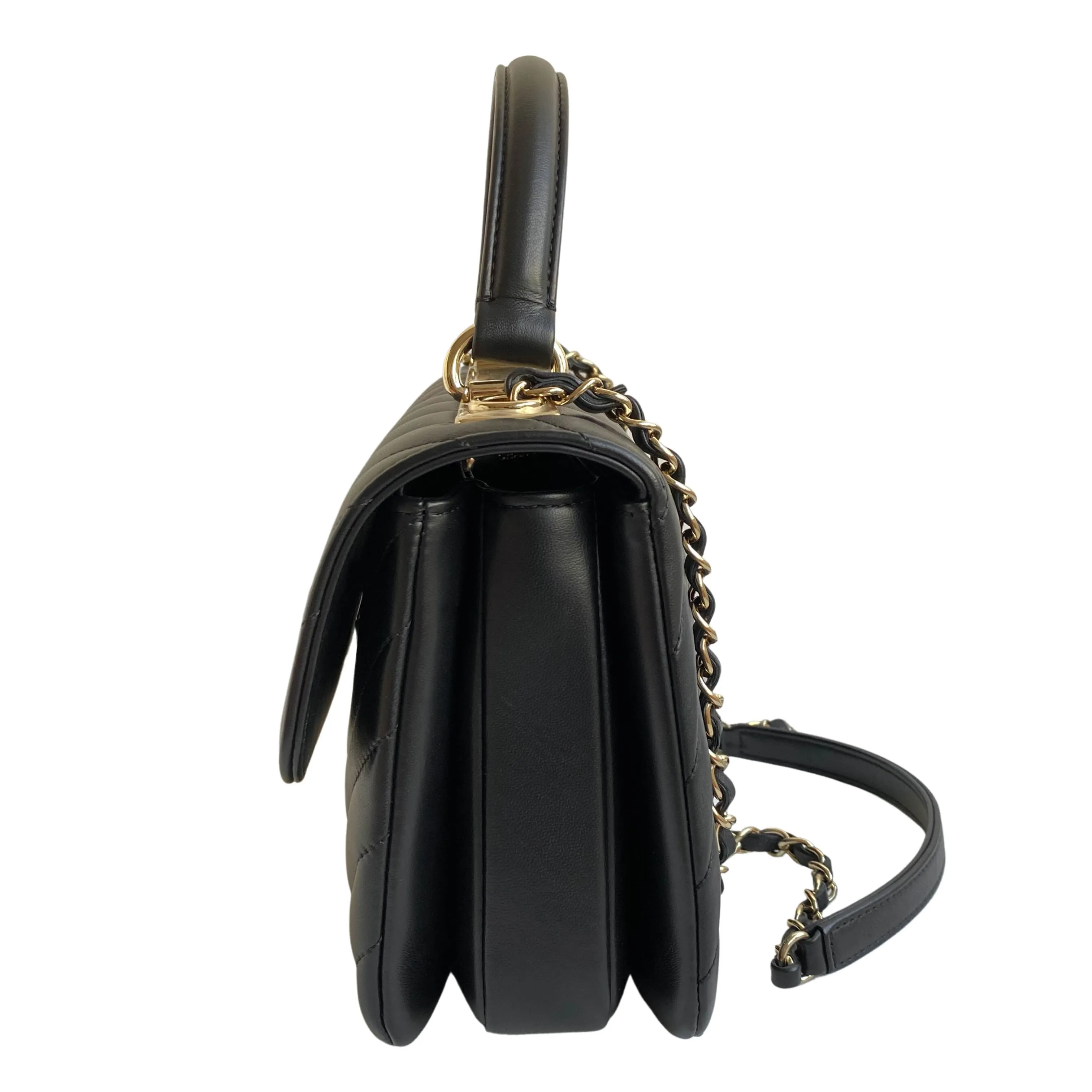 Small Trendy CC Flap Bag with Top Handle in Chevron Black Lambskin