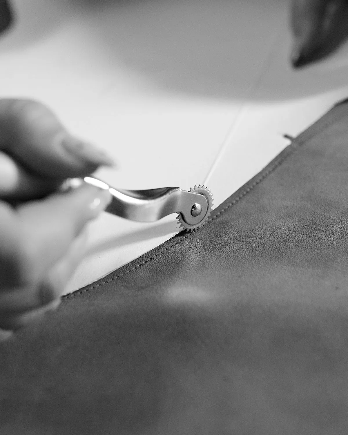 SWAN BAG MINI - CHARCOAL