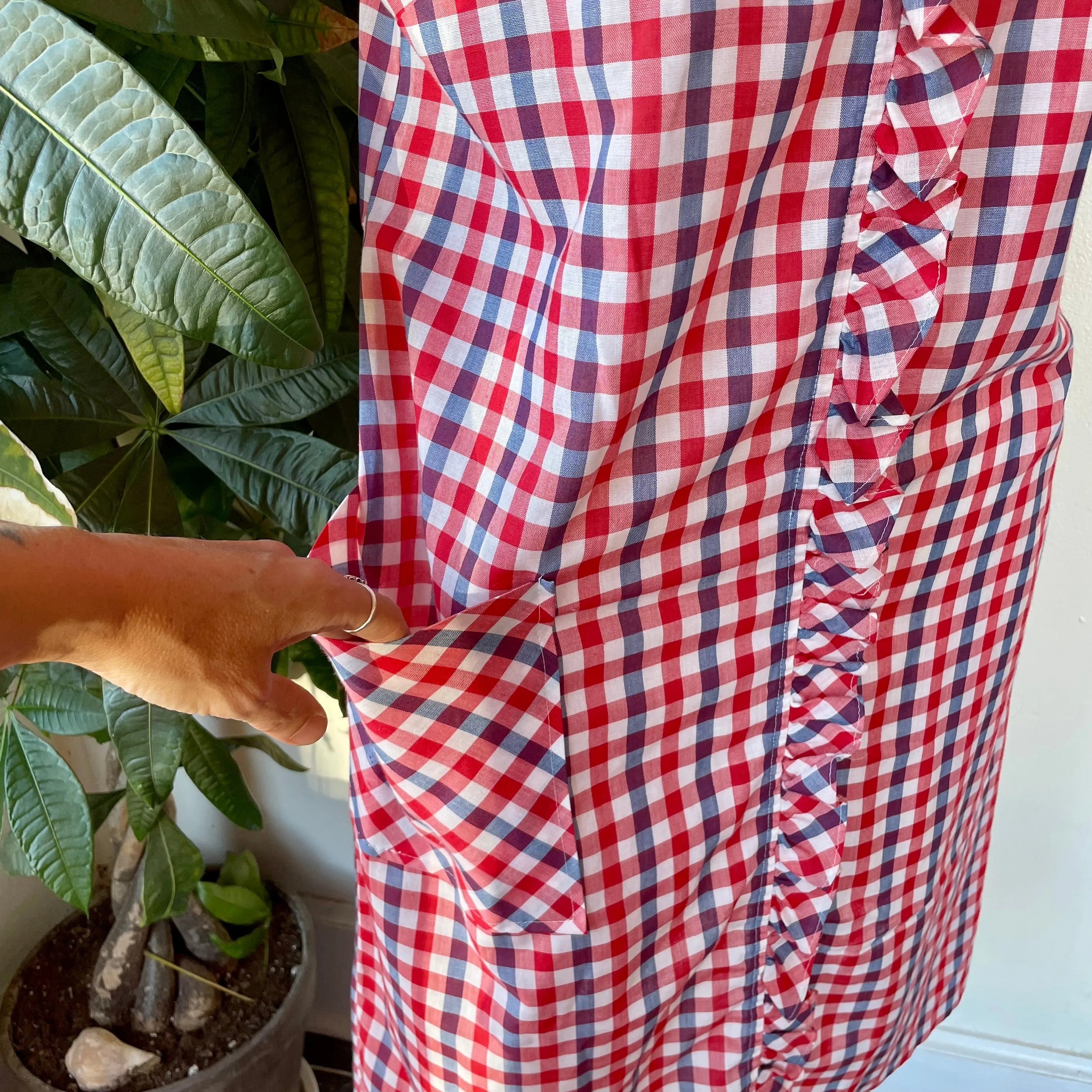 Vintage 1960s 70s checkered Plaid House Dress // Size Large (HT23104)